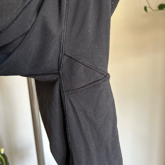 Lululemon Black leggings - Picture 11 of 12